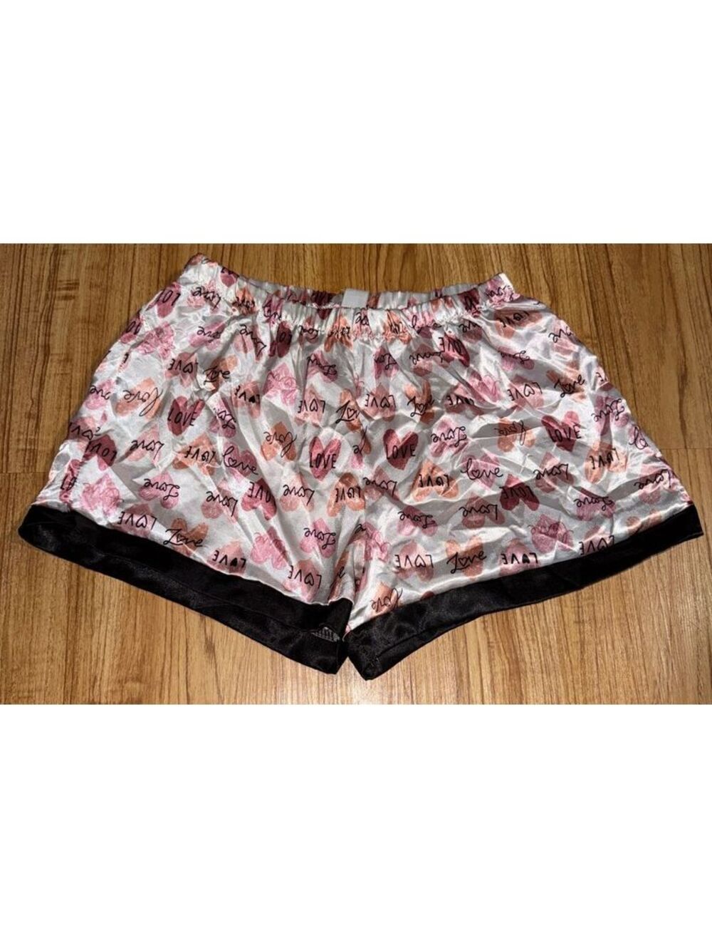 Women Pink Heart Print Love Shorts